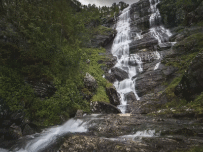 瀑布流水GIF图片