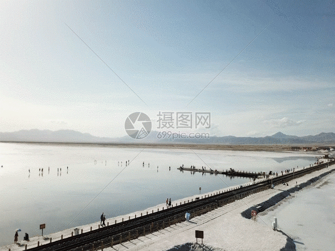 gif动图 实景动图  青海茶卡盐湖景区gif.gif 667_500