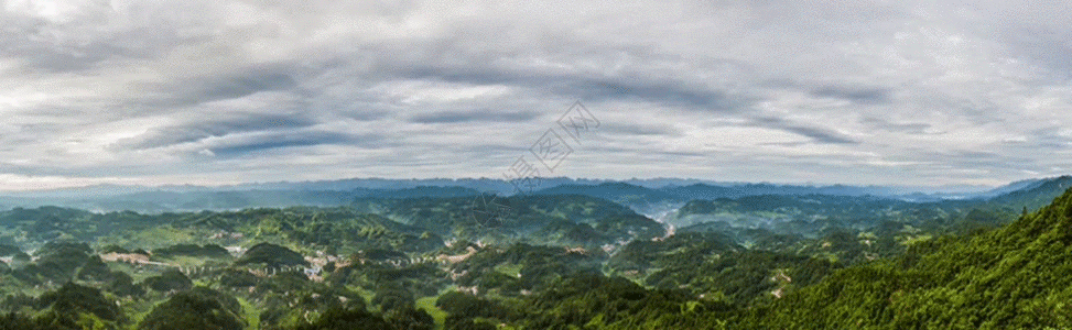 阴天山峦起伏的全景图gif动图高清图片