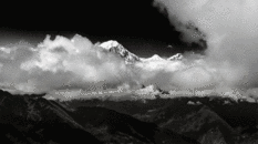 高原雪山黑白照gif图片