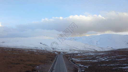 山公路青海雪山GIF高清图片