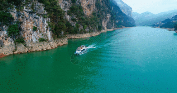 旅游景区乌江画廊航拍GIF高清图片