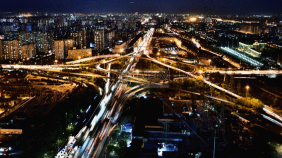 北京四惠桥夜晚延时GIF图片