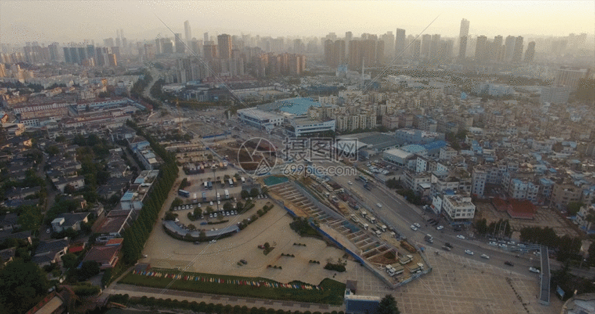 gif动图 实景动图  高清昆明城市黄昏航拍gif.gif