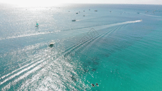 长滩岛海上摩托艇GIF图片