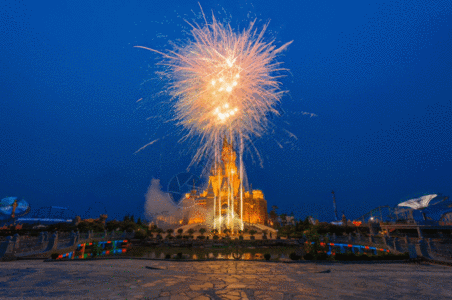 济南五龙潭济南欧乐堡夜景gif高清图片