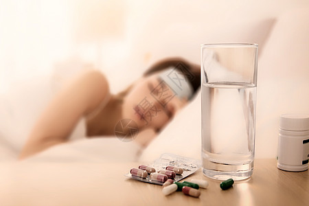 睡眠健康感冒吃药设计图片