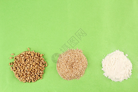 小麦麦皮面粉图片