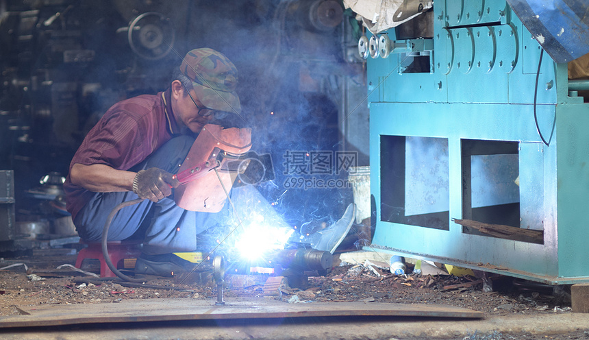电焊工人