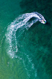 海面波浪图片