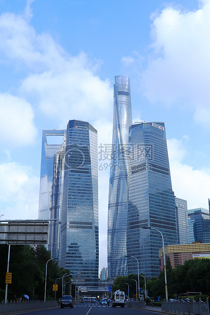高楼林立的上海金融中心图片