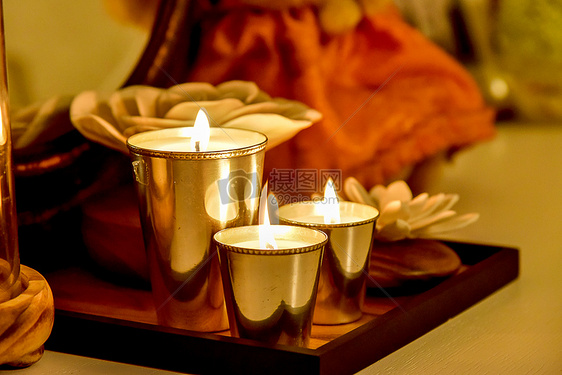 现代简约欧式风格家庭客厅梳妆台茶几生活小摆