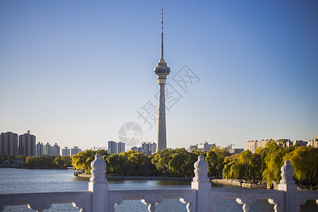 城市北京秋景.中央电视塔背景