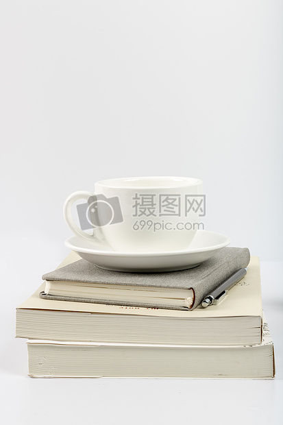 书本与咖啡杯图片