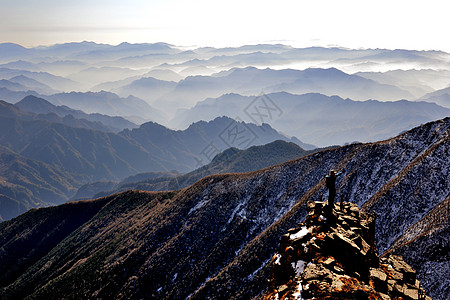 秦岭太白山图片