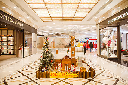 商场时尚亮丽圣诞装扮背景图片