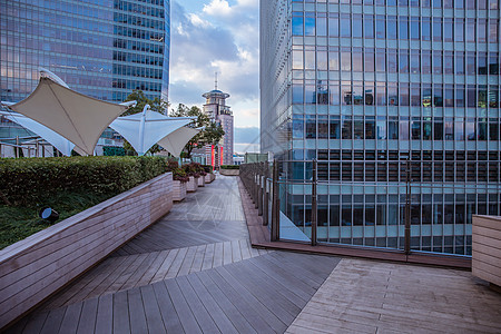 高楼天台城市建筑商场休闲天台背景