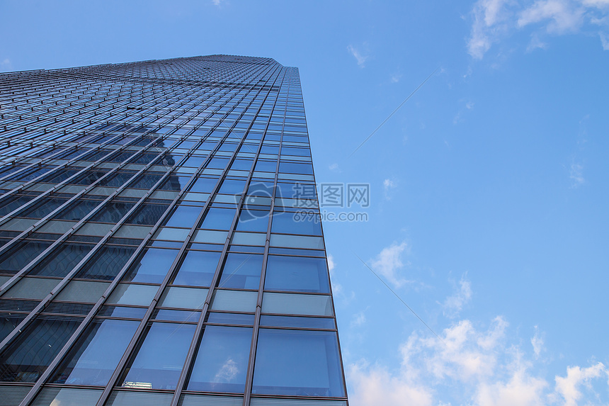 蓝天白云陆家嘴大气建筑图片