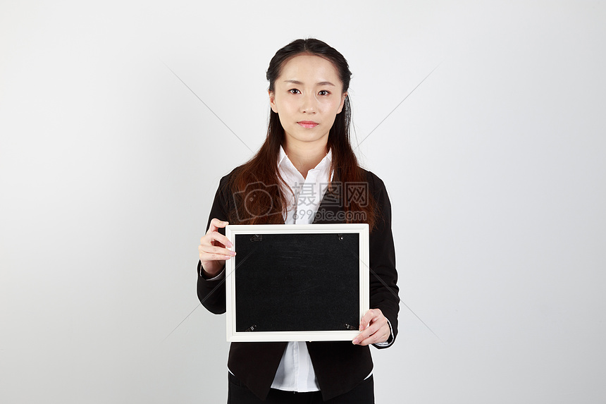 标签: 商务白底白背景女性女人成年人西装职业装合成素材人士成功