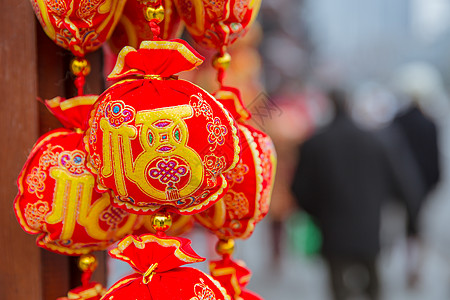 鸡年福字中国春节街头福袋背景虚化背景