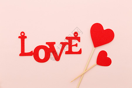 字母的图形创意平铺的love字母背景