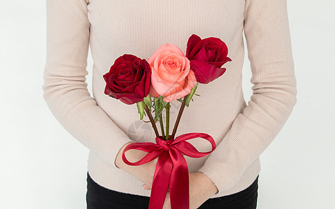 手绘玫瑰花情人节送一束玫瑰花背景