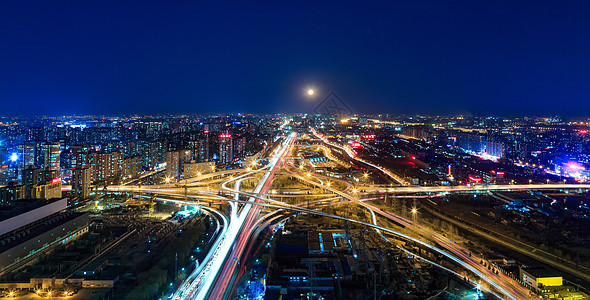 四惠月初生看城市夜景高清图片