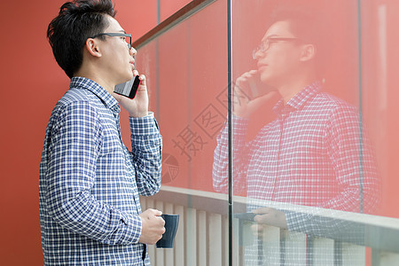 烦恼的人办公室打电话通话背景