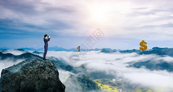 男子望向远处山顶的金钱高清图片