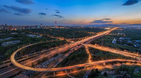 道路建设仰山之弓背景