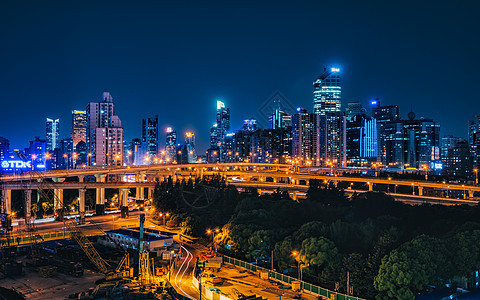 城市车流夜景背景图片