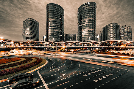 商务大楼城市车流夜景背景