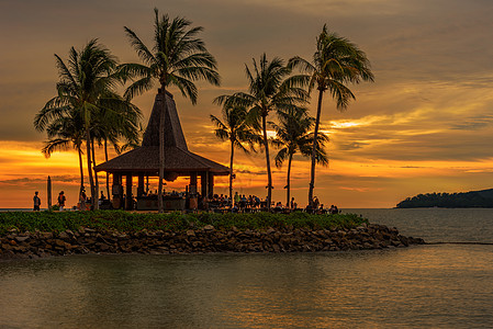 沙滩烧烤马来西亚卡帕莱岛日落美景背景