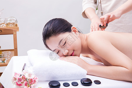 养生美容性感美女做火山石摄影图片免费下载_人物图库大全_编号500353708-摄图网