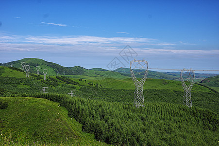 铁塔森林山岭电塔高清图片