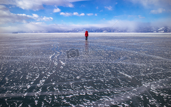 冰上行走的人图片素材_免费下载_jpg图片格式