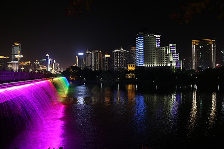 夜景 南宁 华灯初上高清图片