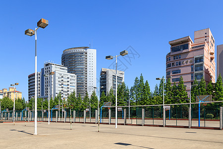 大学篮球场室外篮球场高清图片