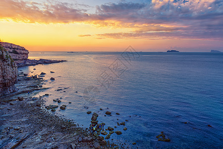 海上捕捞海上晚霞背景