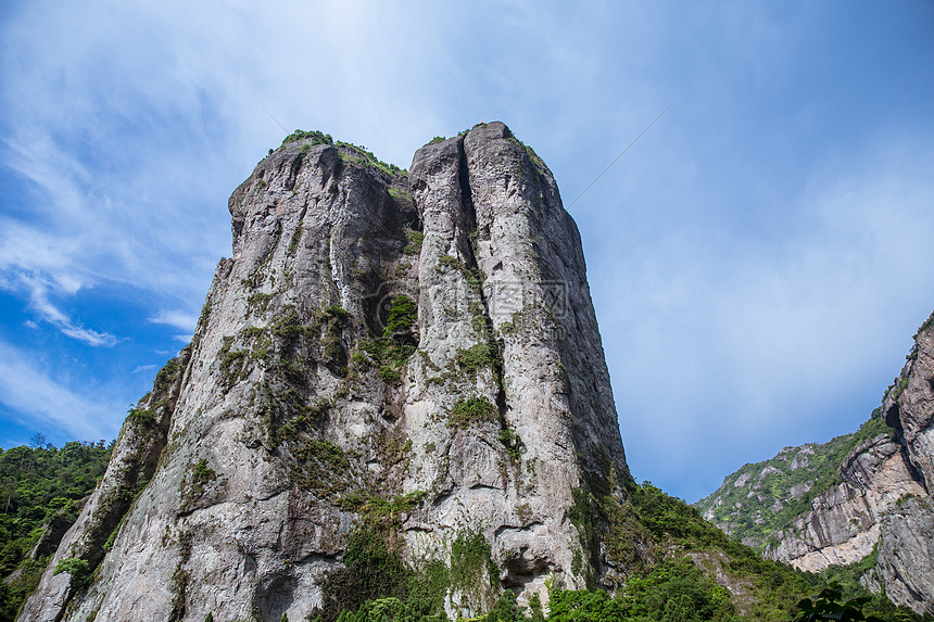 清新景区大气山脉山峰风景图片