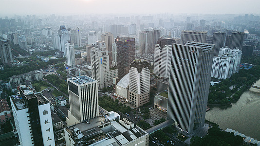 鸟瞰城市全景高清图片