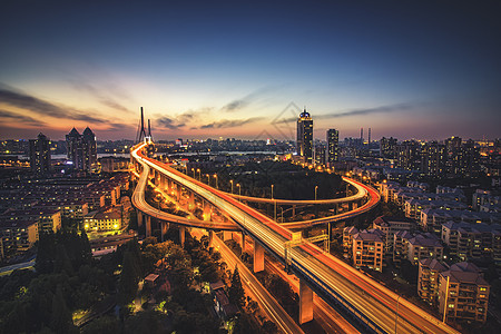 房屋夜景杨浦大桥背景