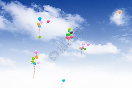 蓝天白云-飞起的气球图片