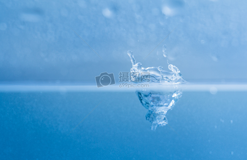 水滴水花水珠微距图片