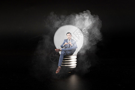 夜晚孤独唯美图片_夜晚孤独唯美素材_夜晚孤