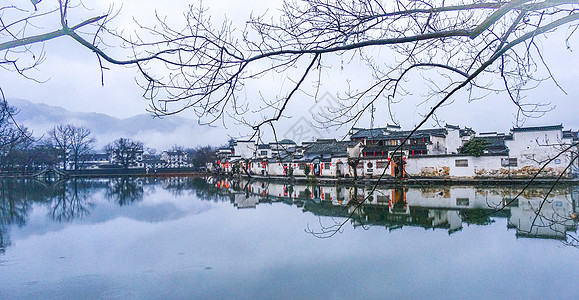 宁静湖面纯净宏村背景