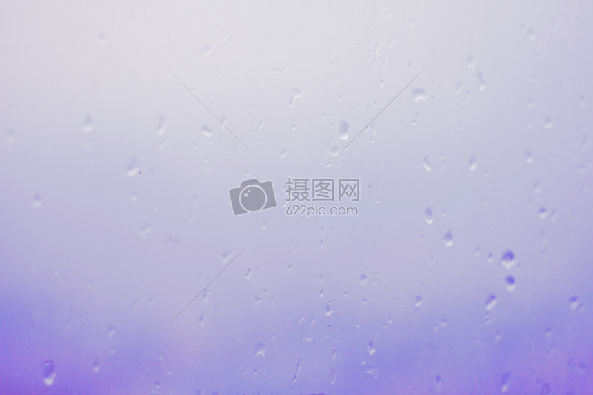 下雨的天空图片