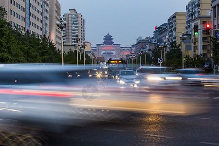 北京西站城市公路高清图片