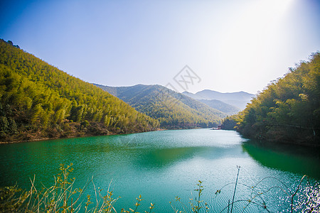 蓝天青山绿水青山绿水背景