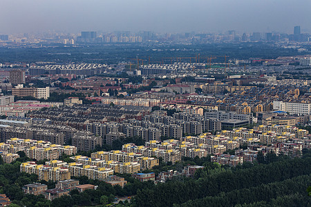 大楼远景百望山的远景建筑背景